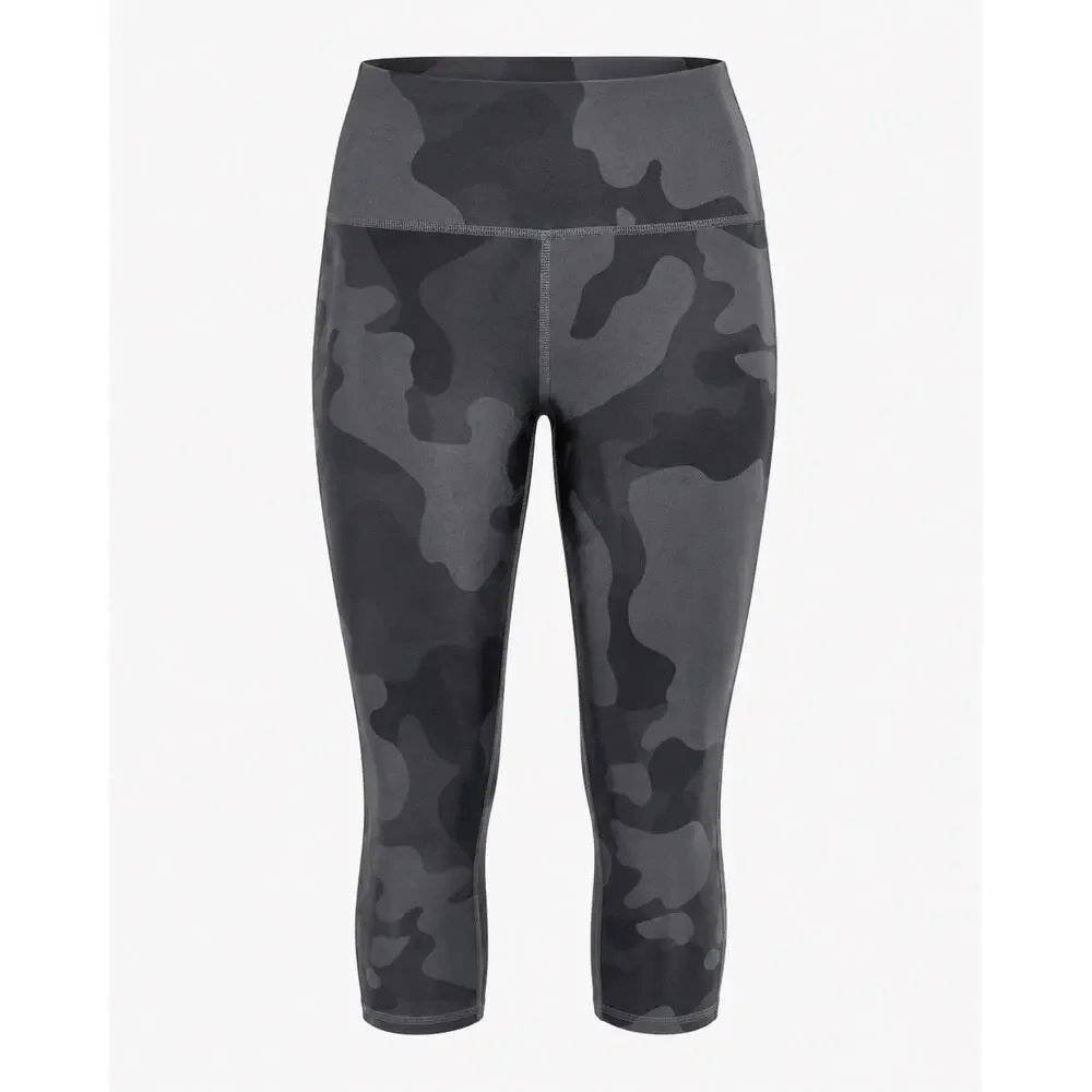 Alo Yoga Airbrush Capri Leggings Women’s Size Not Marked Black Camo Pilatescore